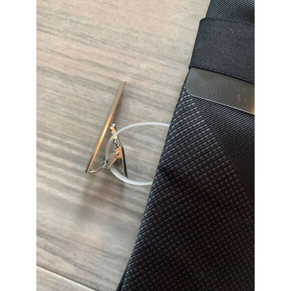 NWT J. Ferrar black narrow Mens tie - Picture 2 of 3